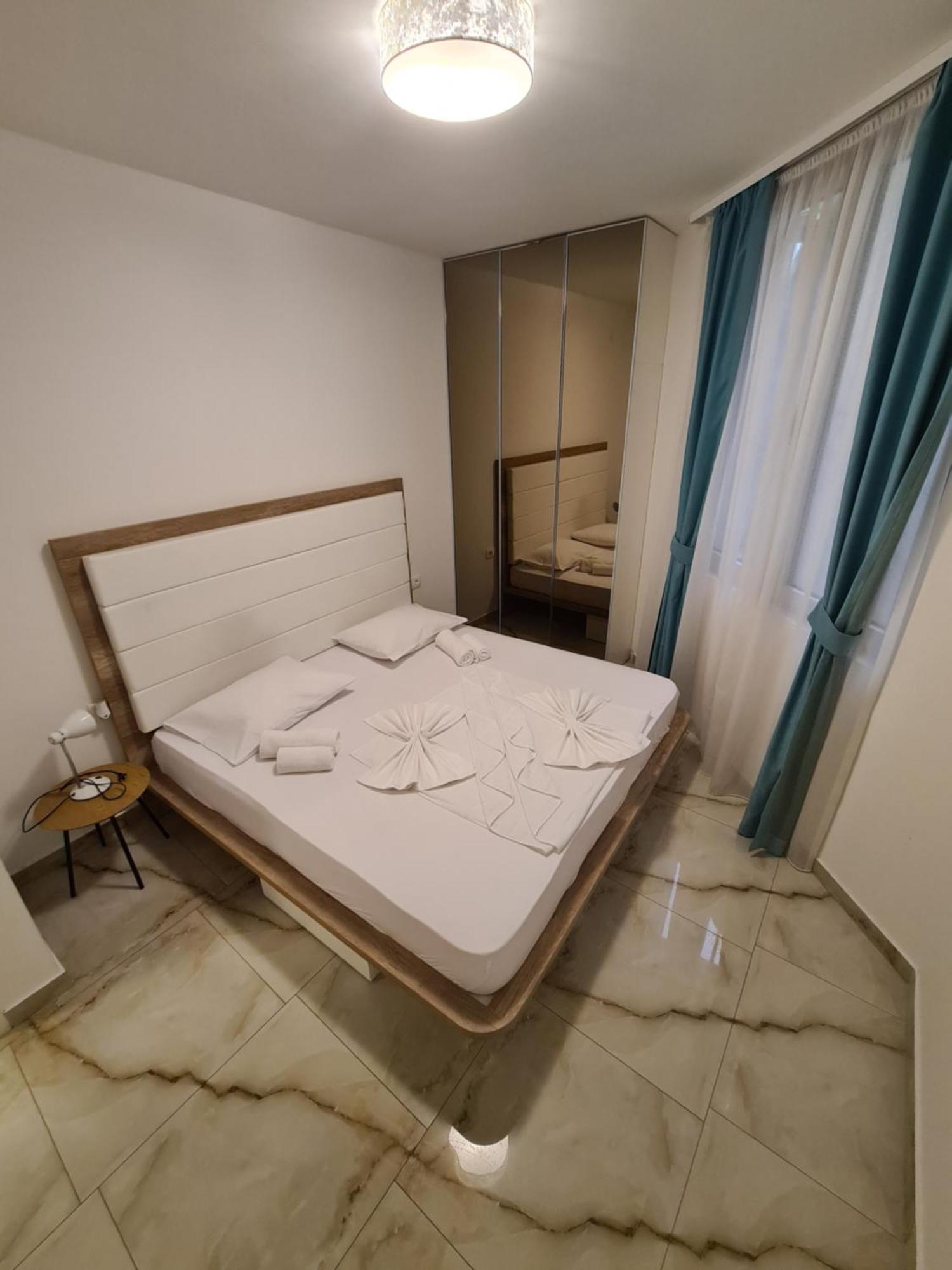 Aura Time Apartments Rafailovici Room photo
